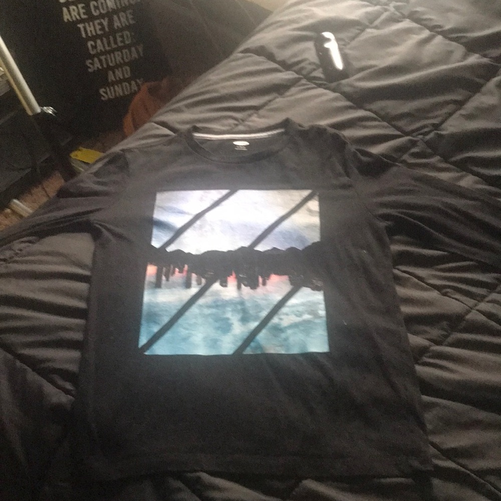 Old navy shirt XL soft material long sleeve-boys